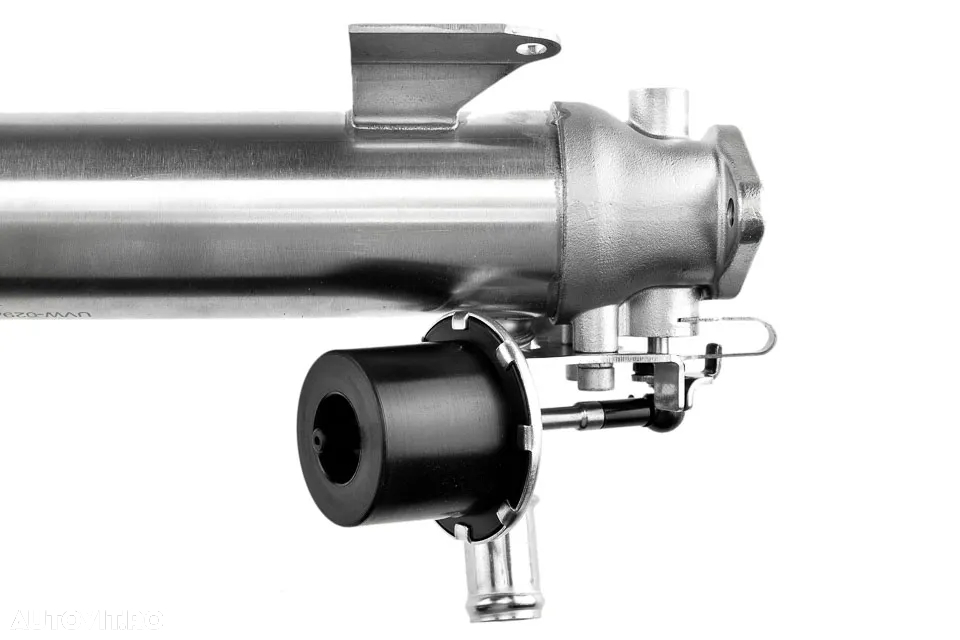 Radiator recirculare gaze racitor supapa EGR nou Audi A3, TT, Seat Altea, Leon, Skoda Superb 2, VW Golf 5, Golf 6, EOS, Jetta 3, Passat B6, CC, Tiguan, motoare 2.0 diesel - 4