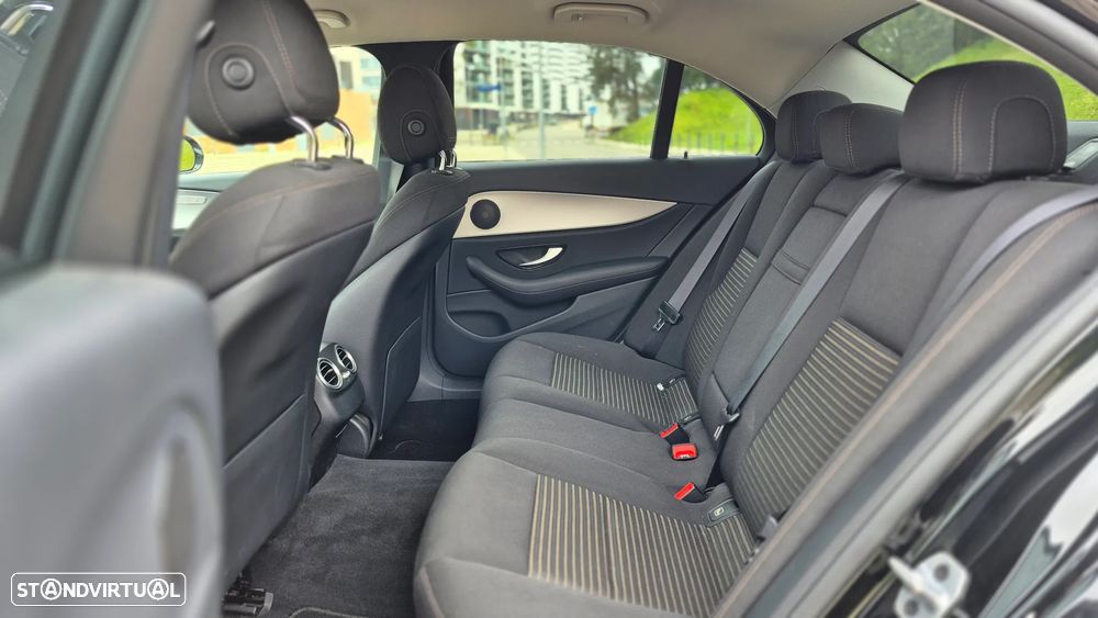 Mercedes-Benz E 300 de 9G-TRONIC Avantgarde - 12