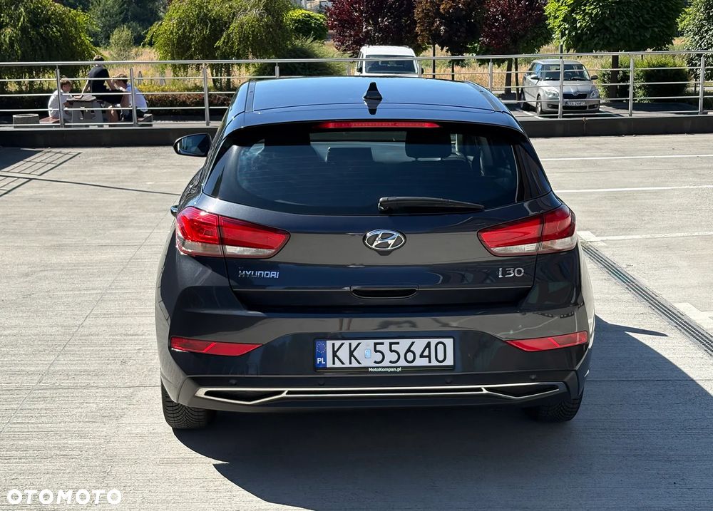 Hyundai i30 1.5 DPI Modern - 5