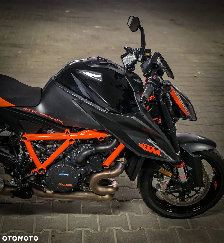 KTM Super Duke - 11