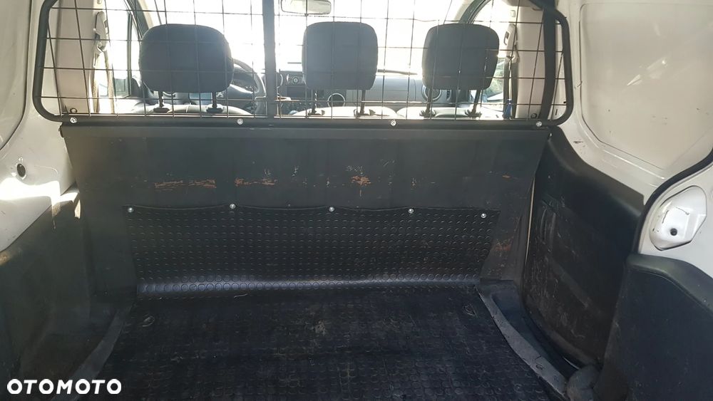 Peugeot Partner - 12