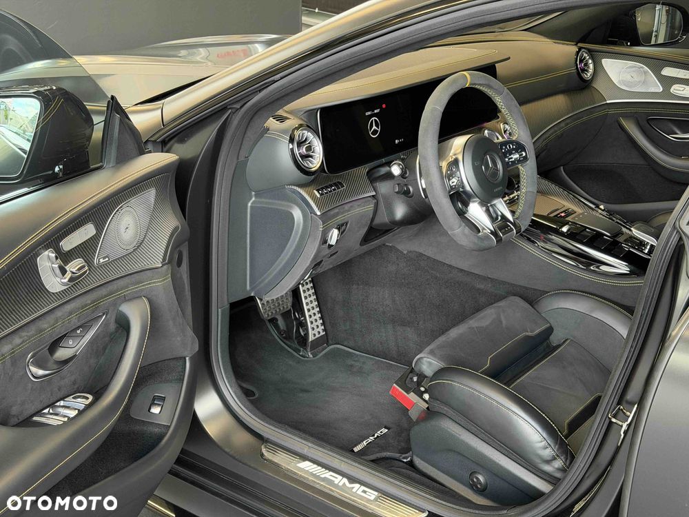 Mercedes-Benz AMG GT 63 4-Matic+ - 18