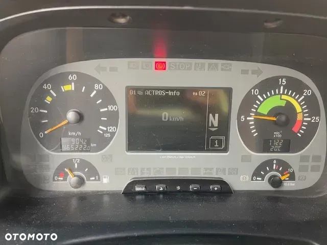Mercedes-Benz Actros - 5