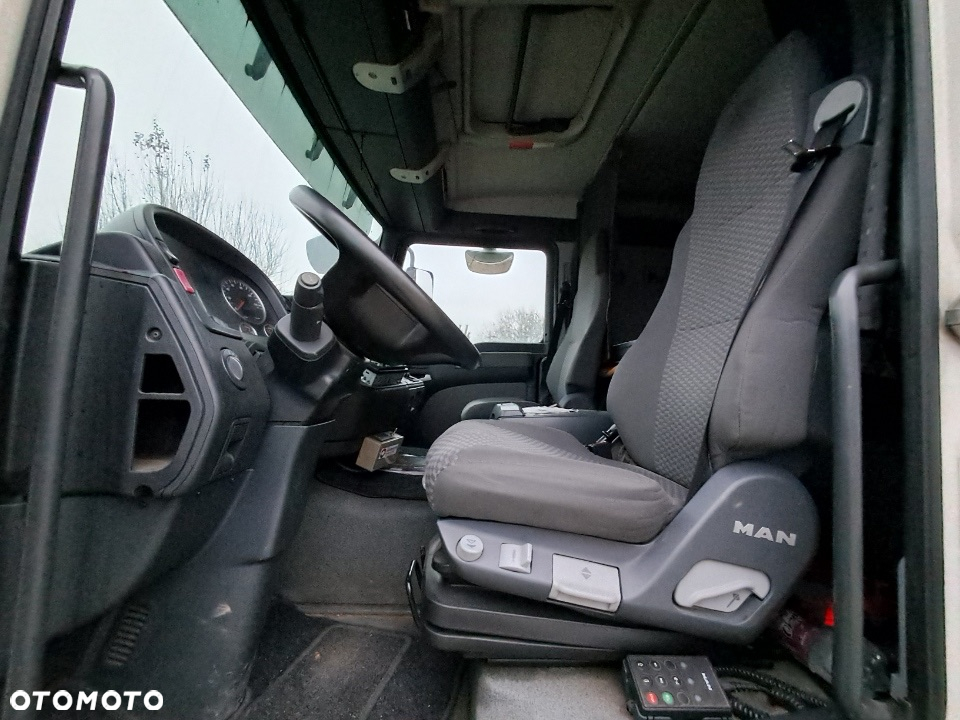 MAN TGM 12.240 - 9