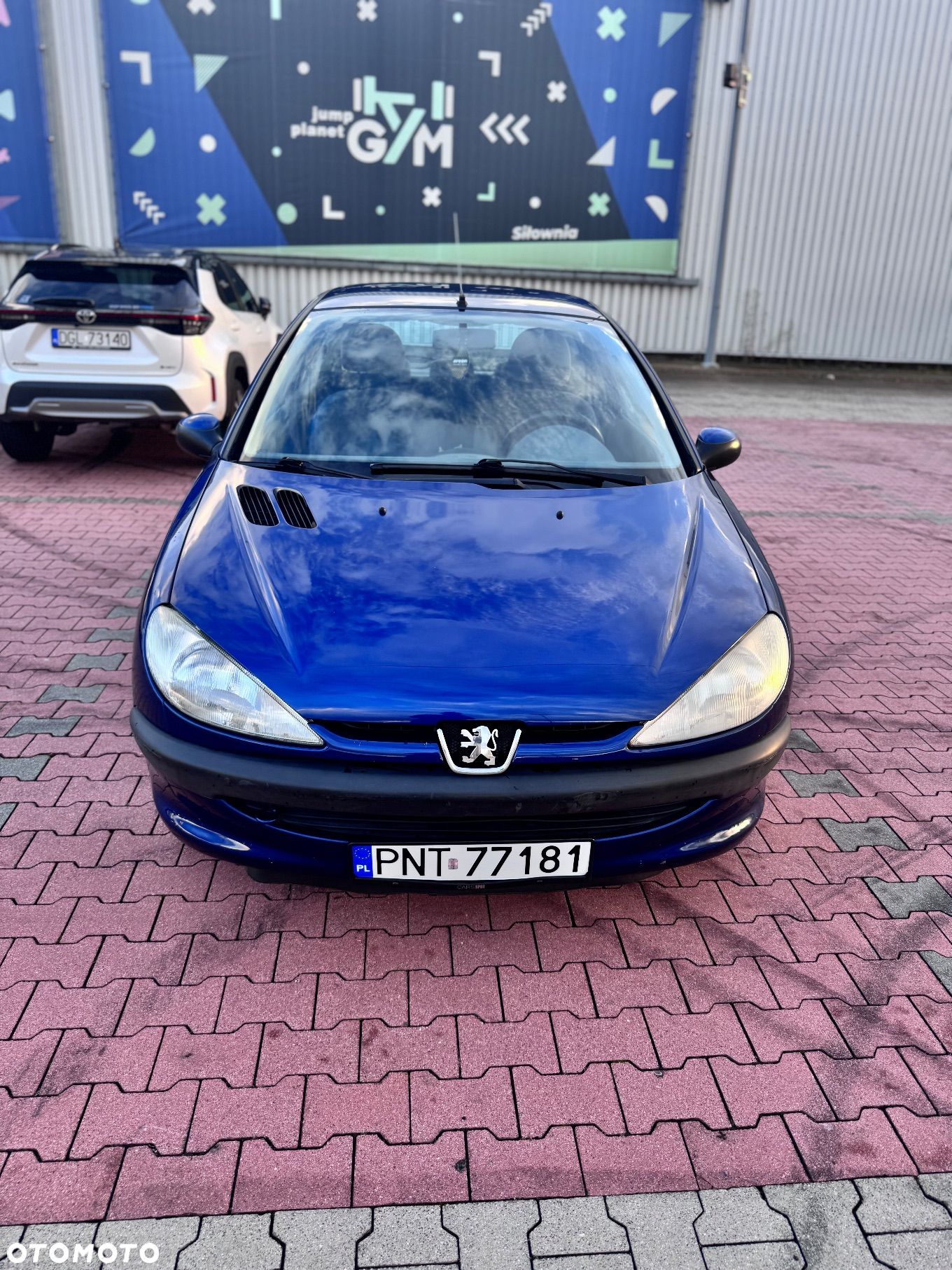 Peugeot 206 - 1