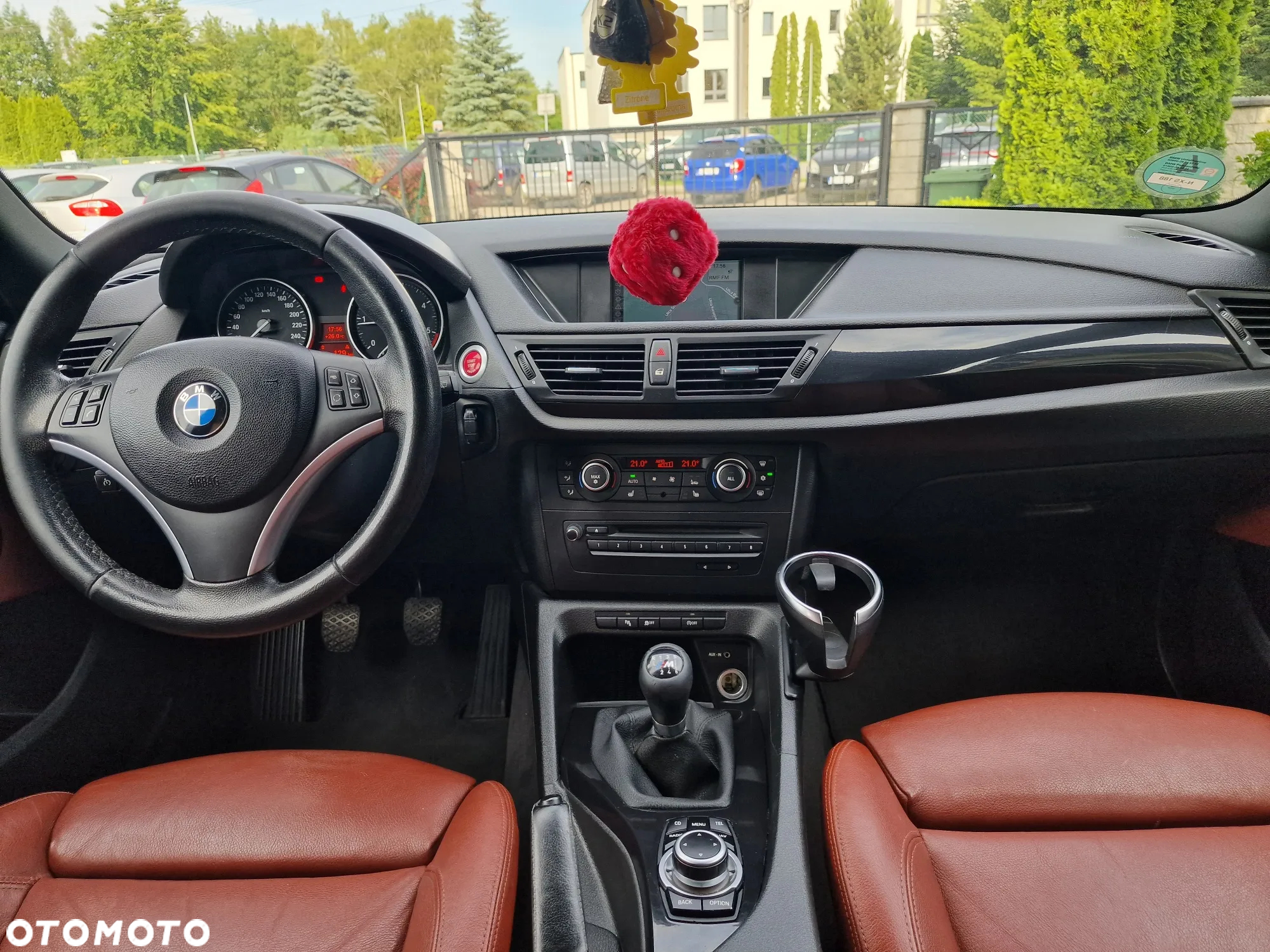 BMW X1 sDrive18d - 24