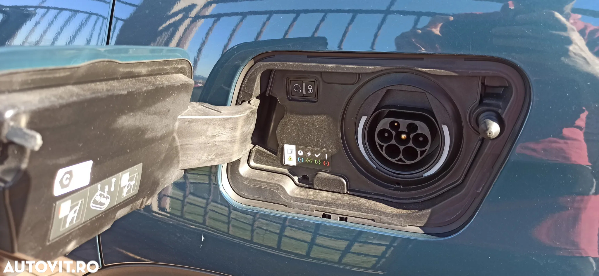 Peugeot 3008 PHEV 225 EAT8 GT - 17