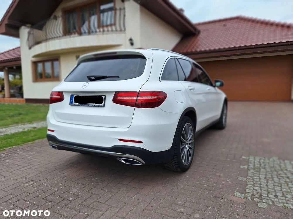 Mercedes-Benz GLC - 8