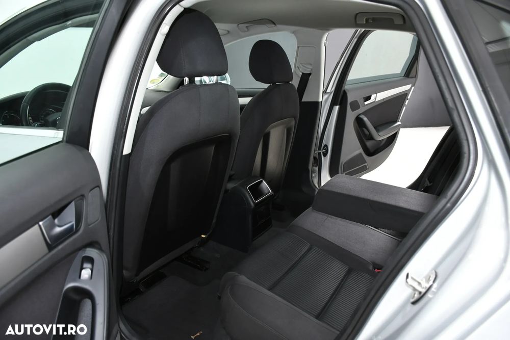 Audi A4 2.0 TDI DPF multitronic Attraction - 14