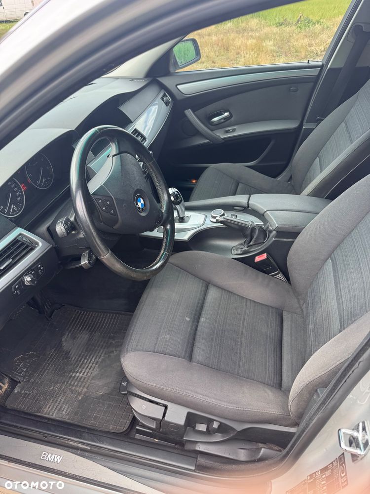 BMW Seria 5 520d - 8