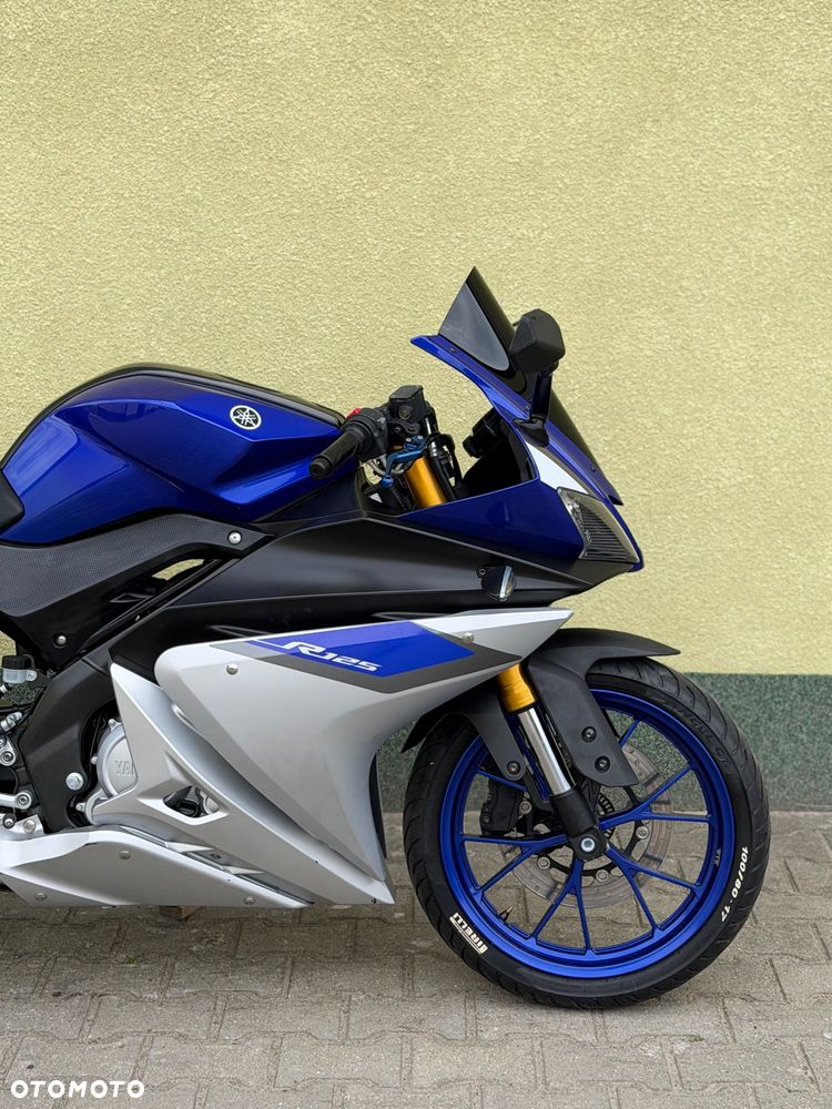 Yamaha YZF - 6