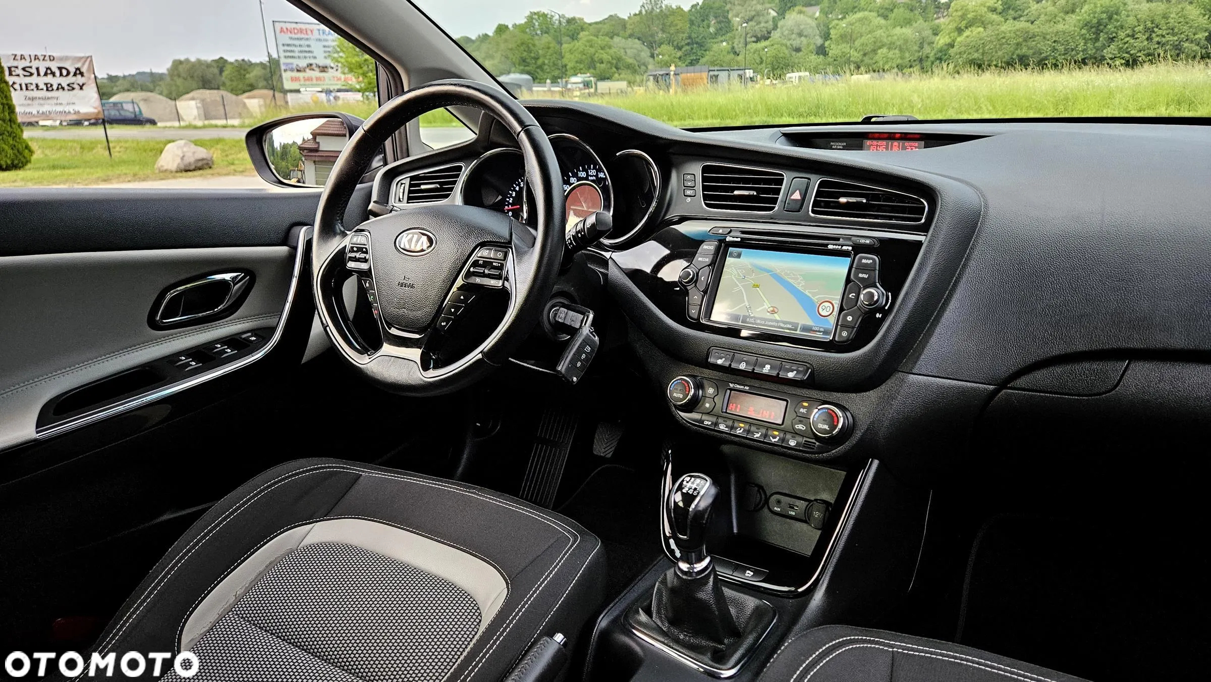 Kia Ceed Cee'd 1.6 GDI XL - 22