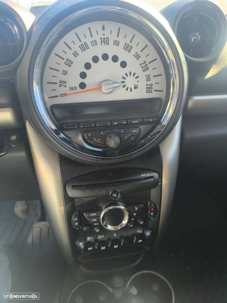 MINI Countryman Cooper D - 12