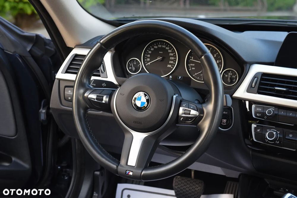 BMW 3GT 320i GPF xDrive Luxury Line - 36