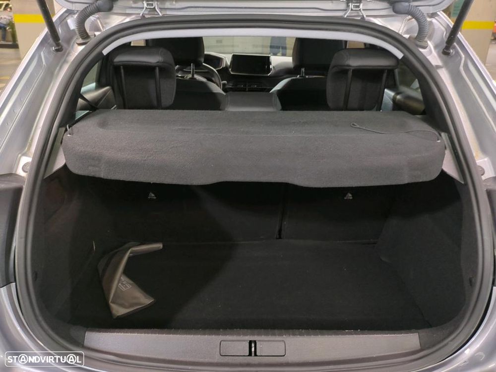 Peugeot 208 1.2 PureTech Allure Pack - 9