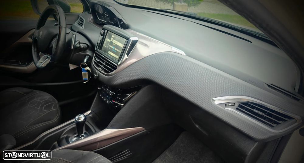 Peugeot 2008 e-HDi FAP 92 ETG6 STOP & START Allure - 7