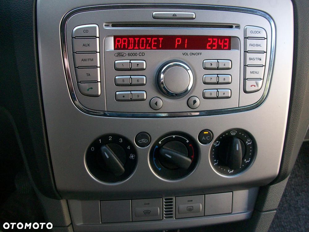 Ford Focus 1.6 FX Gold / Gold X - 24