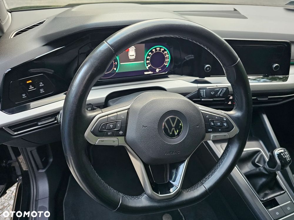Volkswagen Golf VIII 1.5 TSI EVO Life - 11
