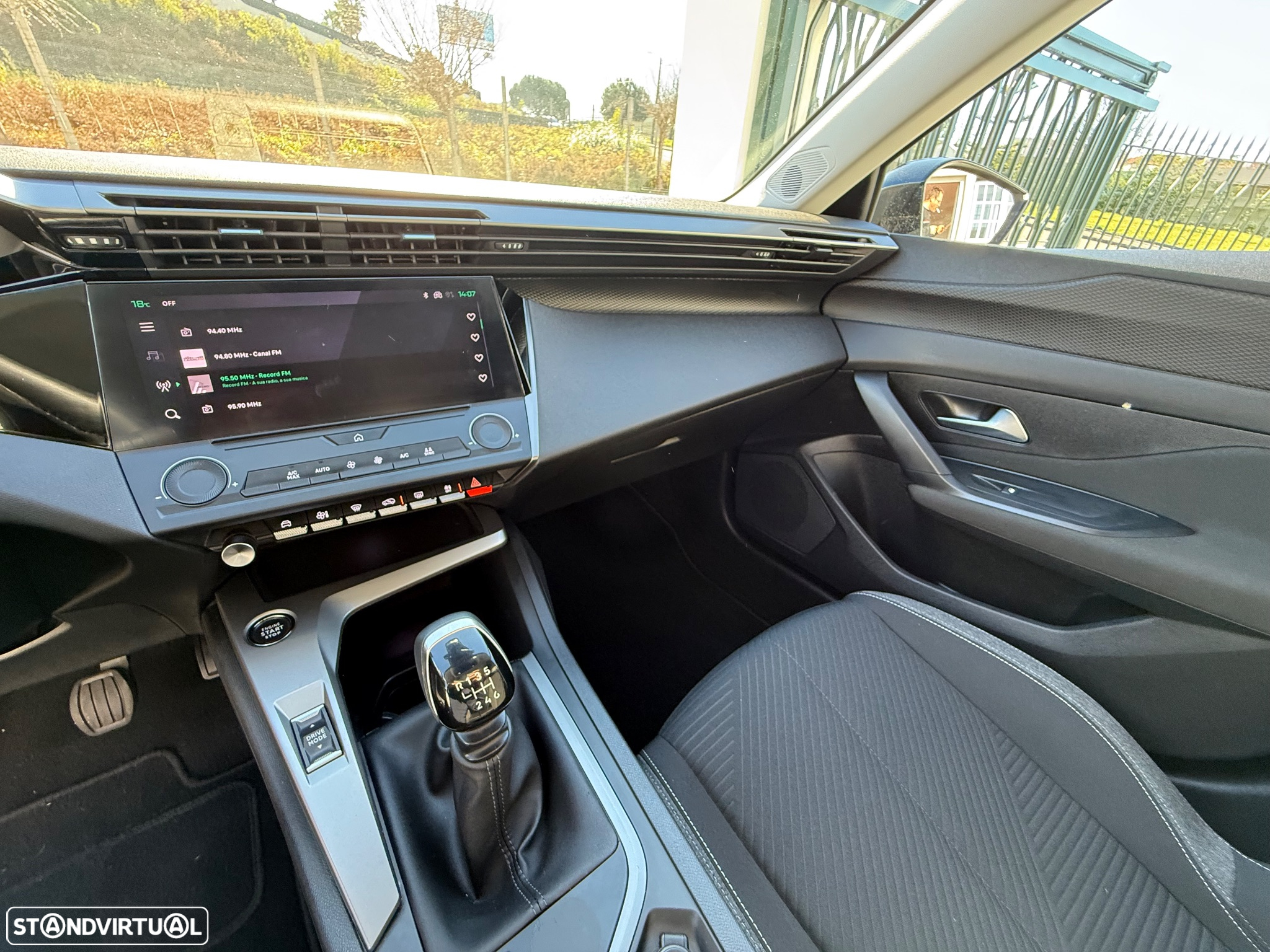 Peugeot 308 1.2 PureTech Allure Full LED - 10