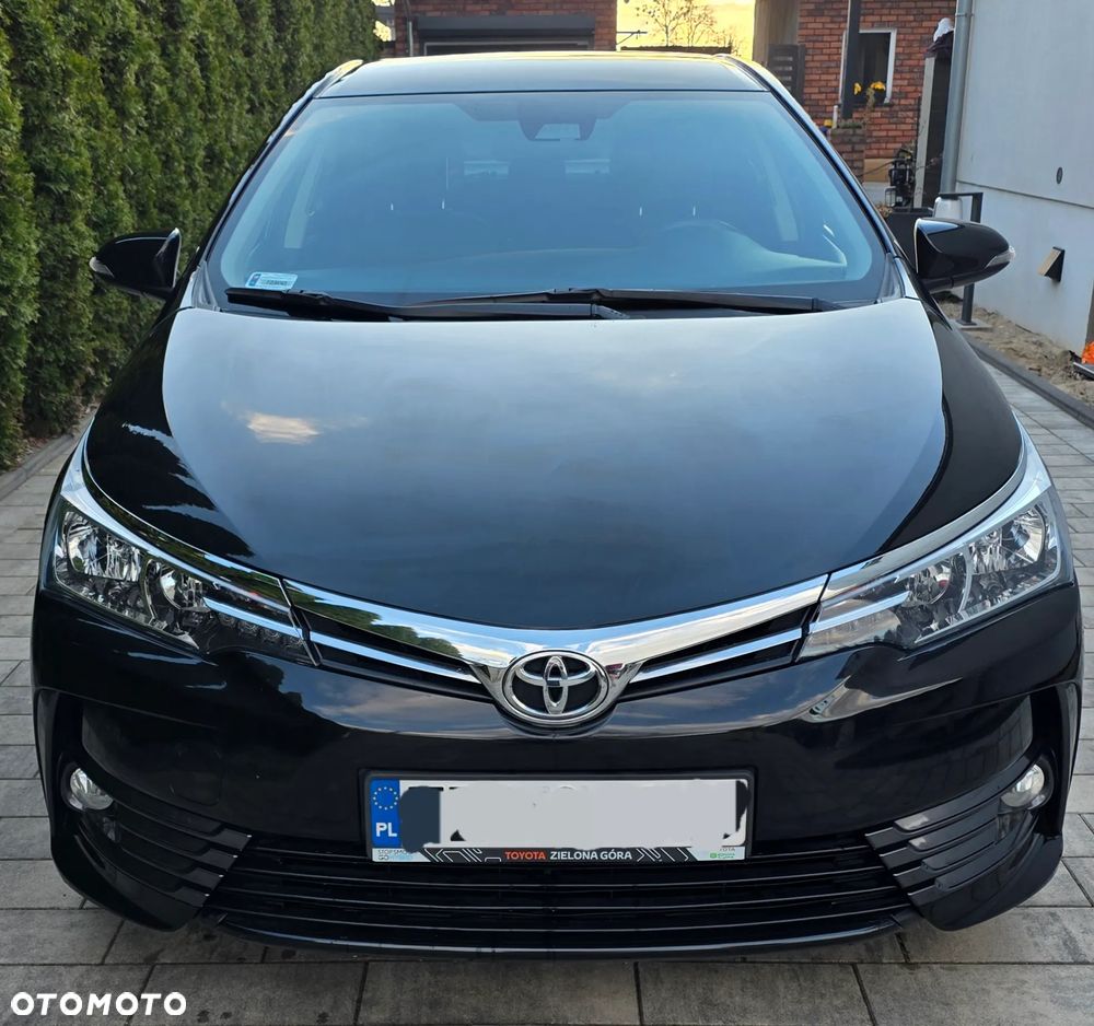 Toyota Corolla 1.6 Classic Plus - 1