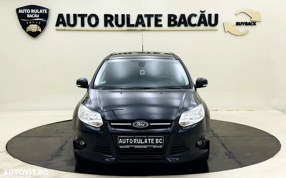 Ford Focus - 10