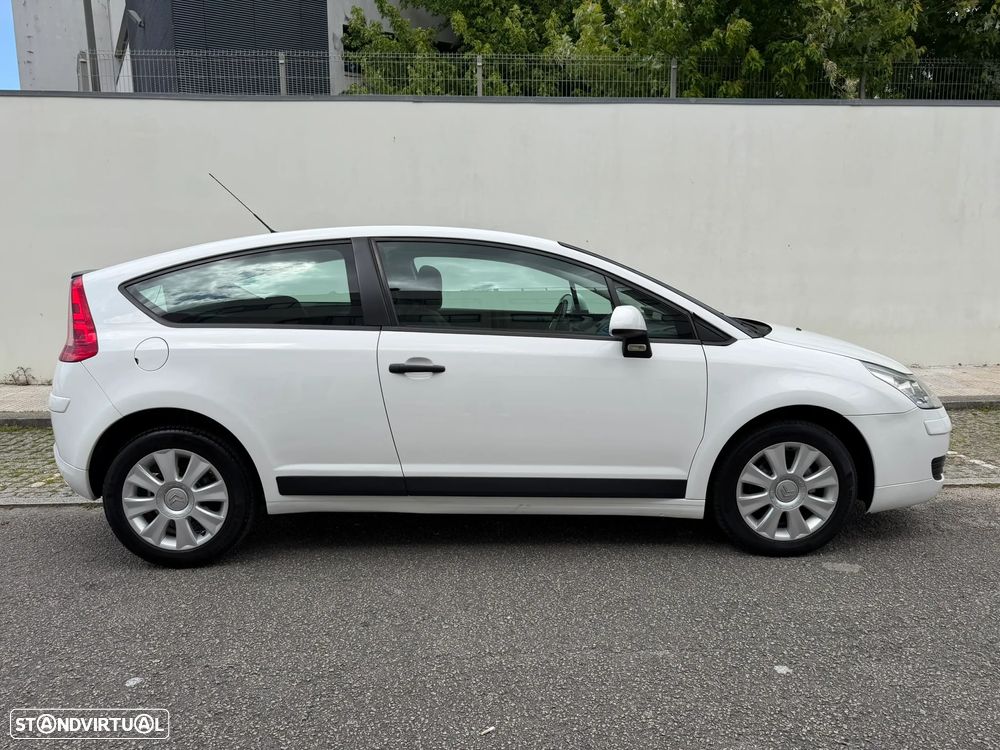 Citroën C4 1.6 HDi VTR - 32