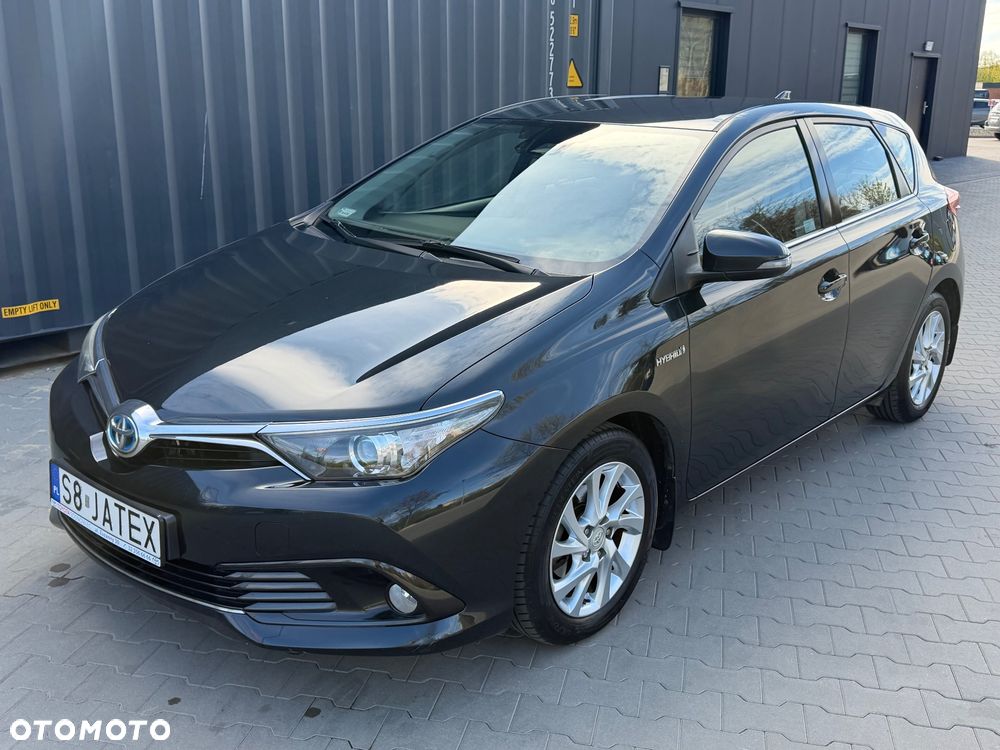 Toyota Auris - 1
