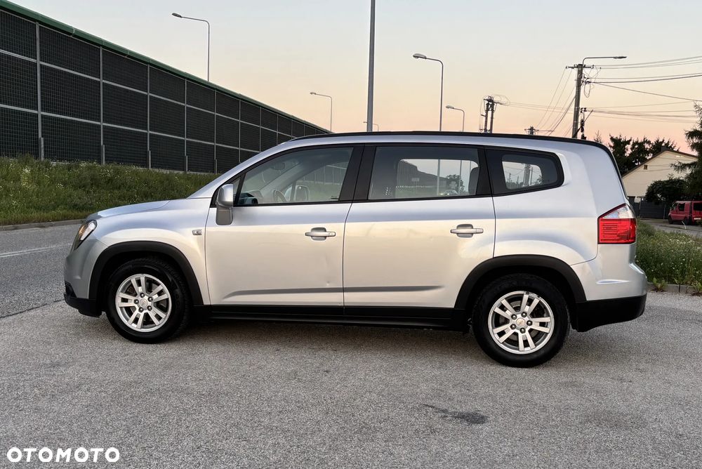 Chevrolet Orlando 2.0 D LT+ - 39