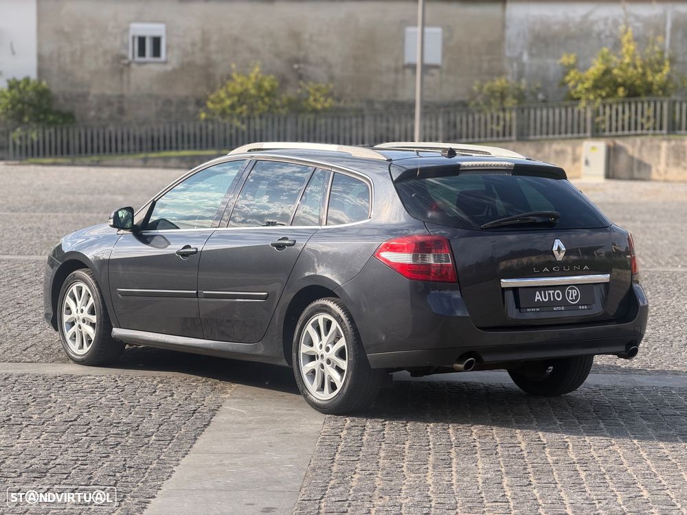 Renault Laguna 2.0 dCi Dynamique S - 3