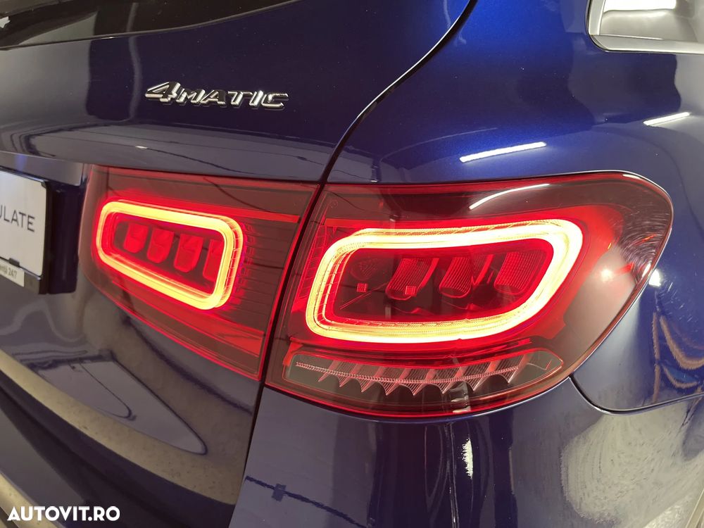 Mercedes-Benz GLC 300 e 4MATIC - 31