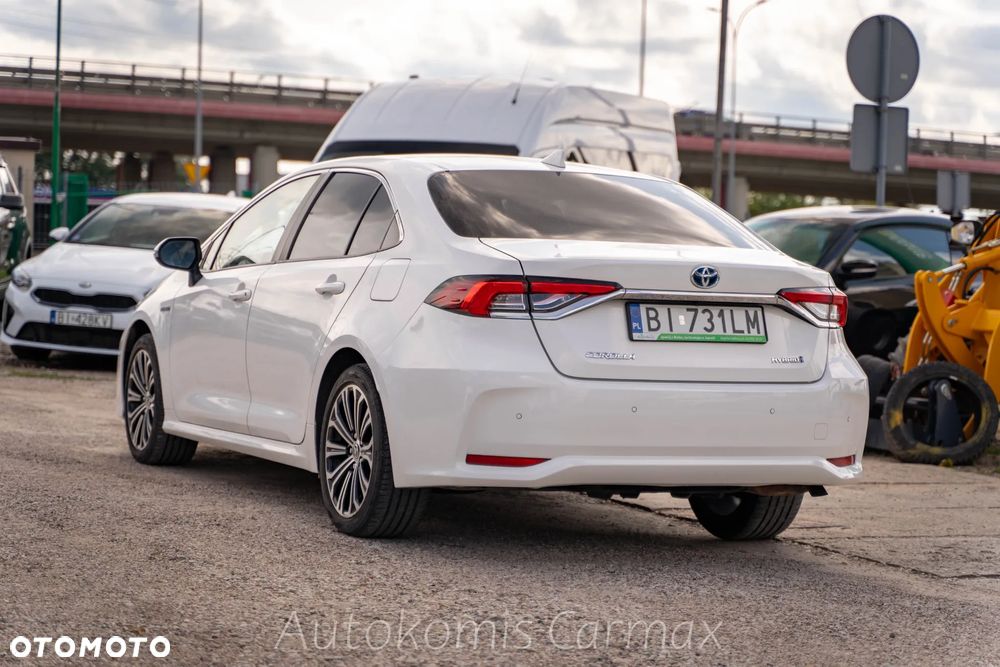 Toyota Corolla 1.8 Hybrid Comfort - 10