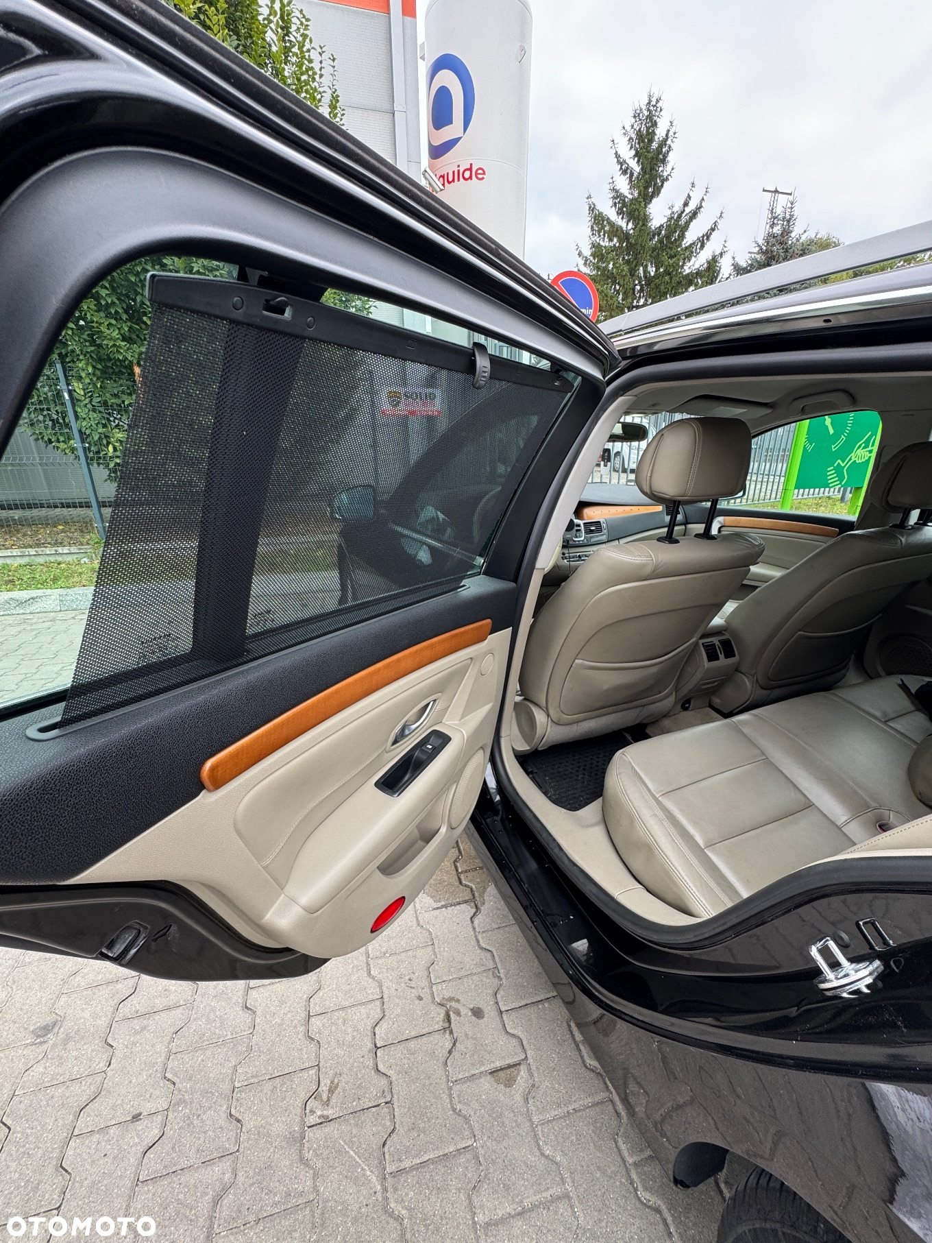 Renault Laguna 2.0 DCi Initiale - 11