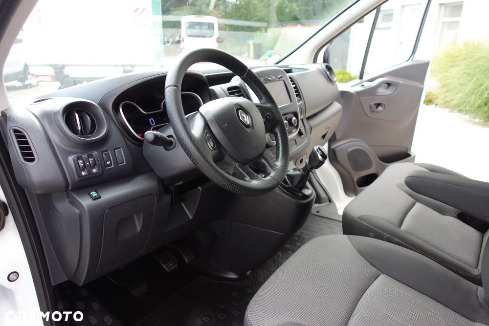 Renault Trafic Long  2.0 DCI 120 KM Klima Kamera Ledy 2 x Drzwi Boczne - 6