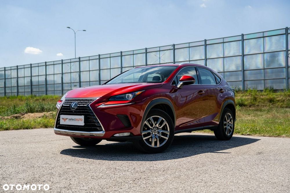 Lexus NX 300h Business Edition AWD - 2
