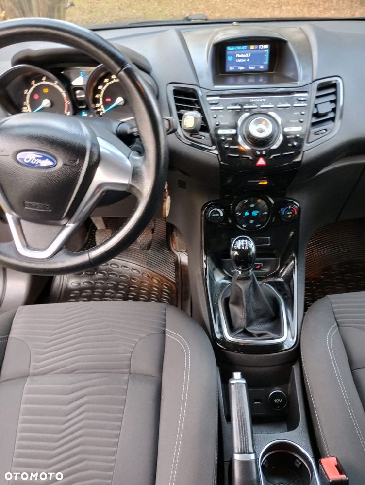 Ford Fiesta 1.0 EcoBoost Titanium - 13