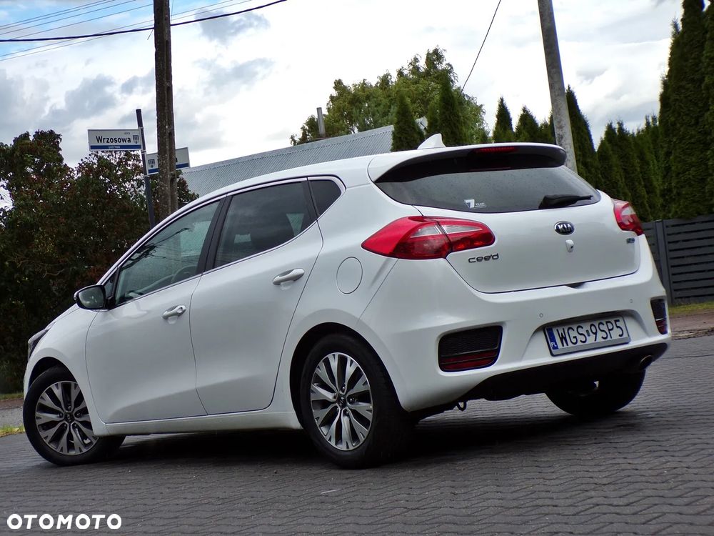 Kia Ceed 1.6 CRDi L - 2