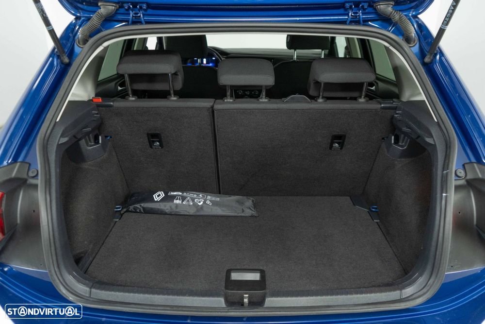 VW Polo 1.0 TSI Urban DSG - 15