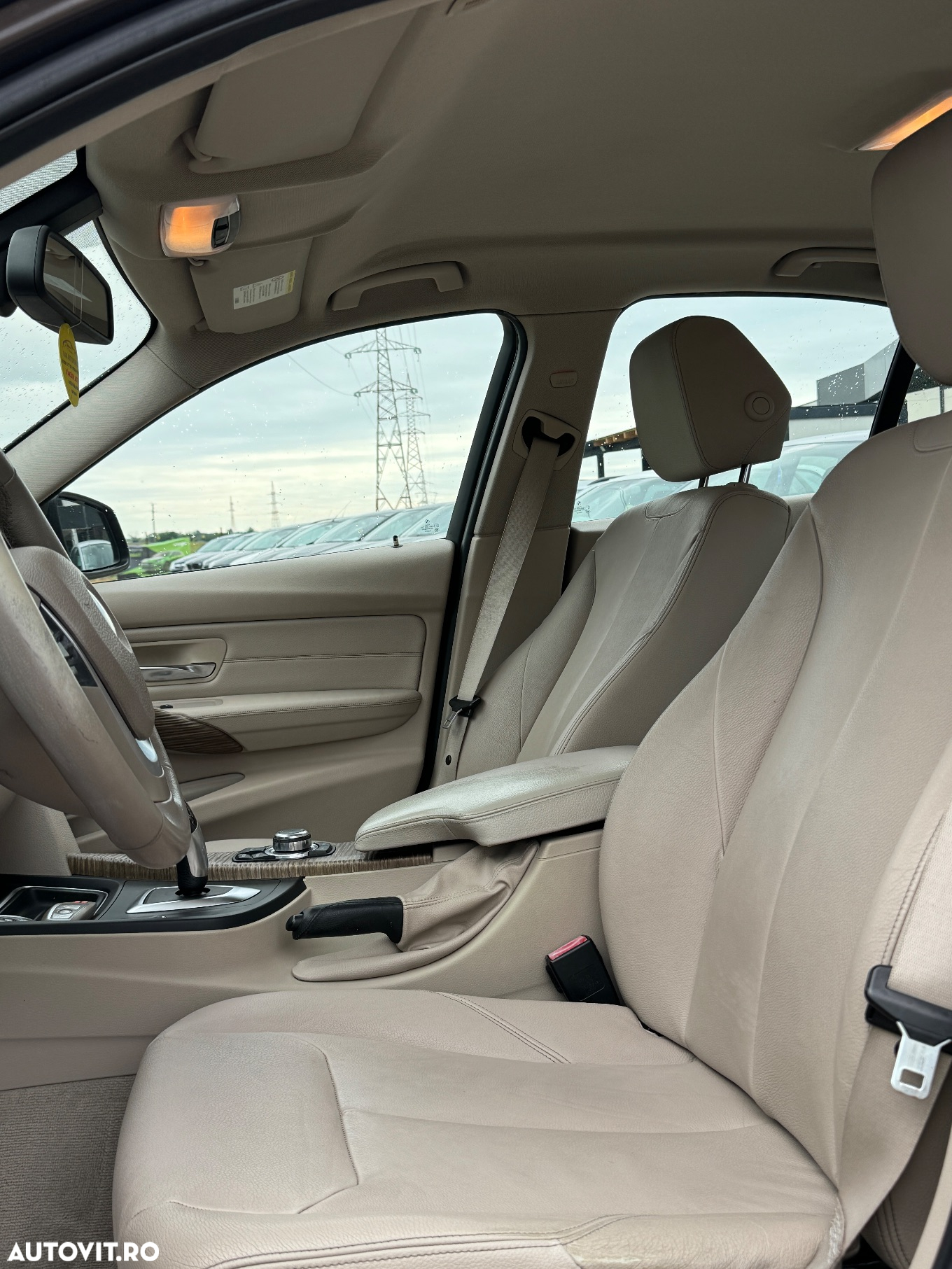 BMW Seria 3 320d Aut. Modern Line - 8