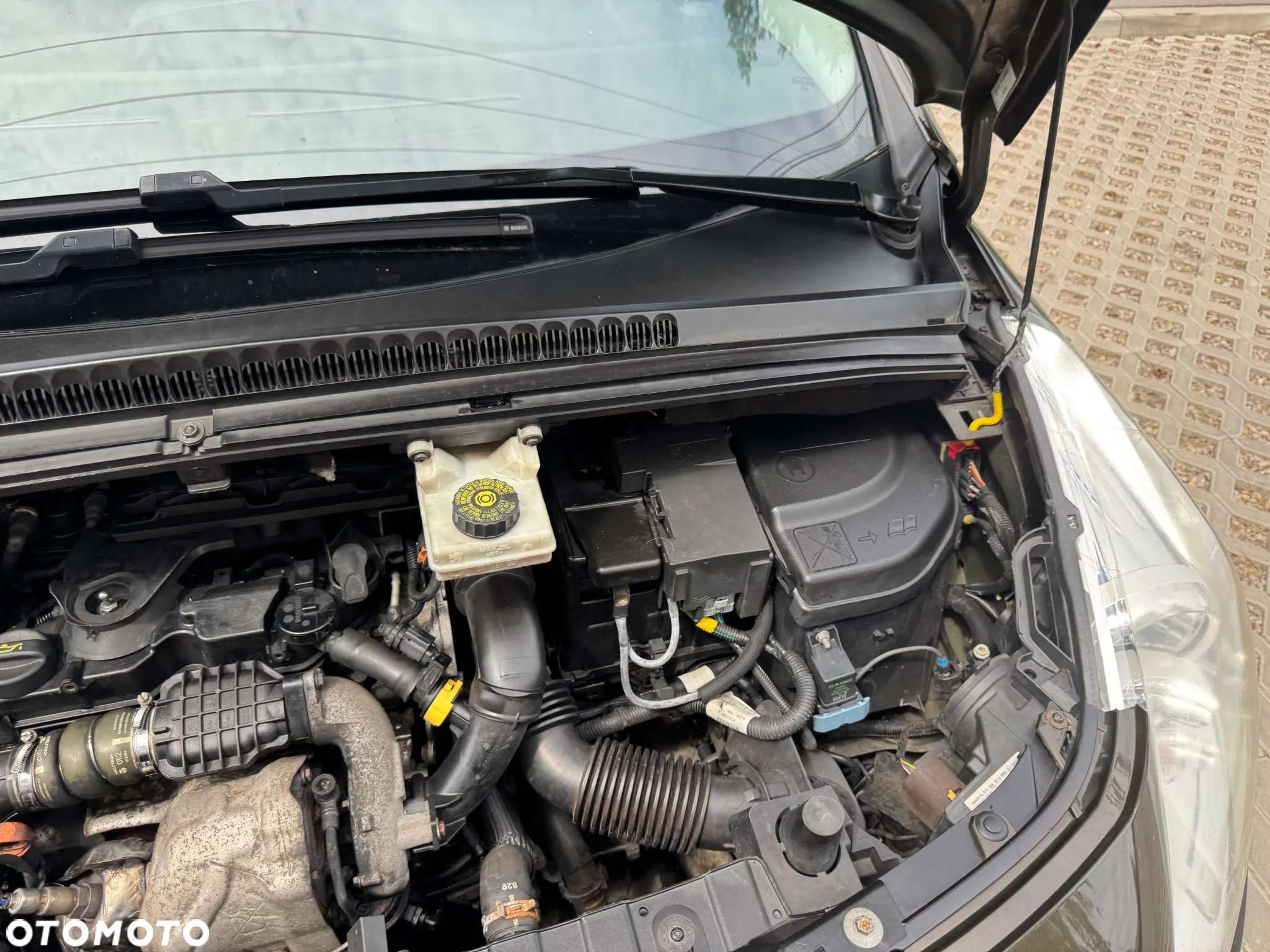 Peugeot 3008 1.6 HDi Active - 27