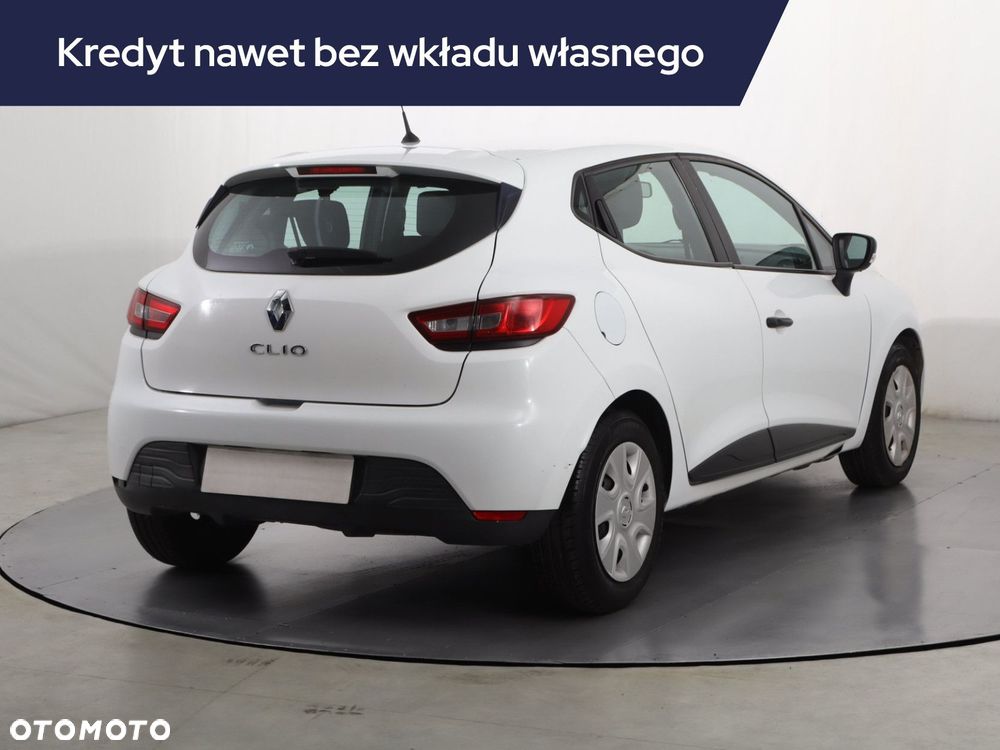 Renault Clio - 7