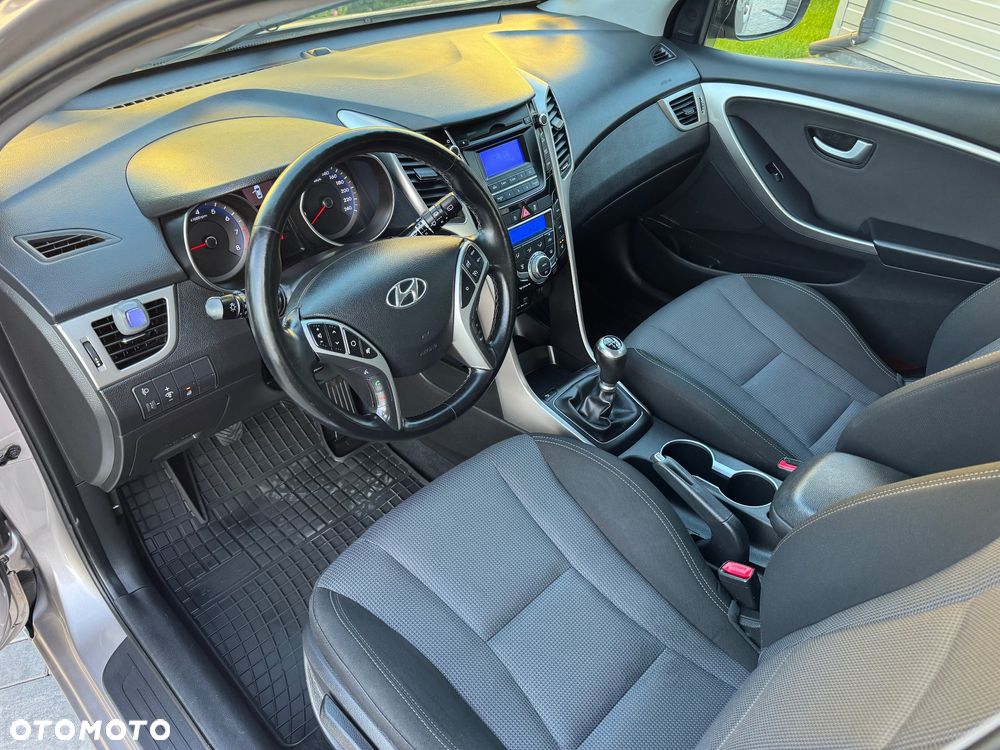 Hyundai i30 1.6 Style - 10