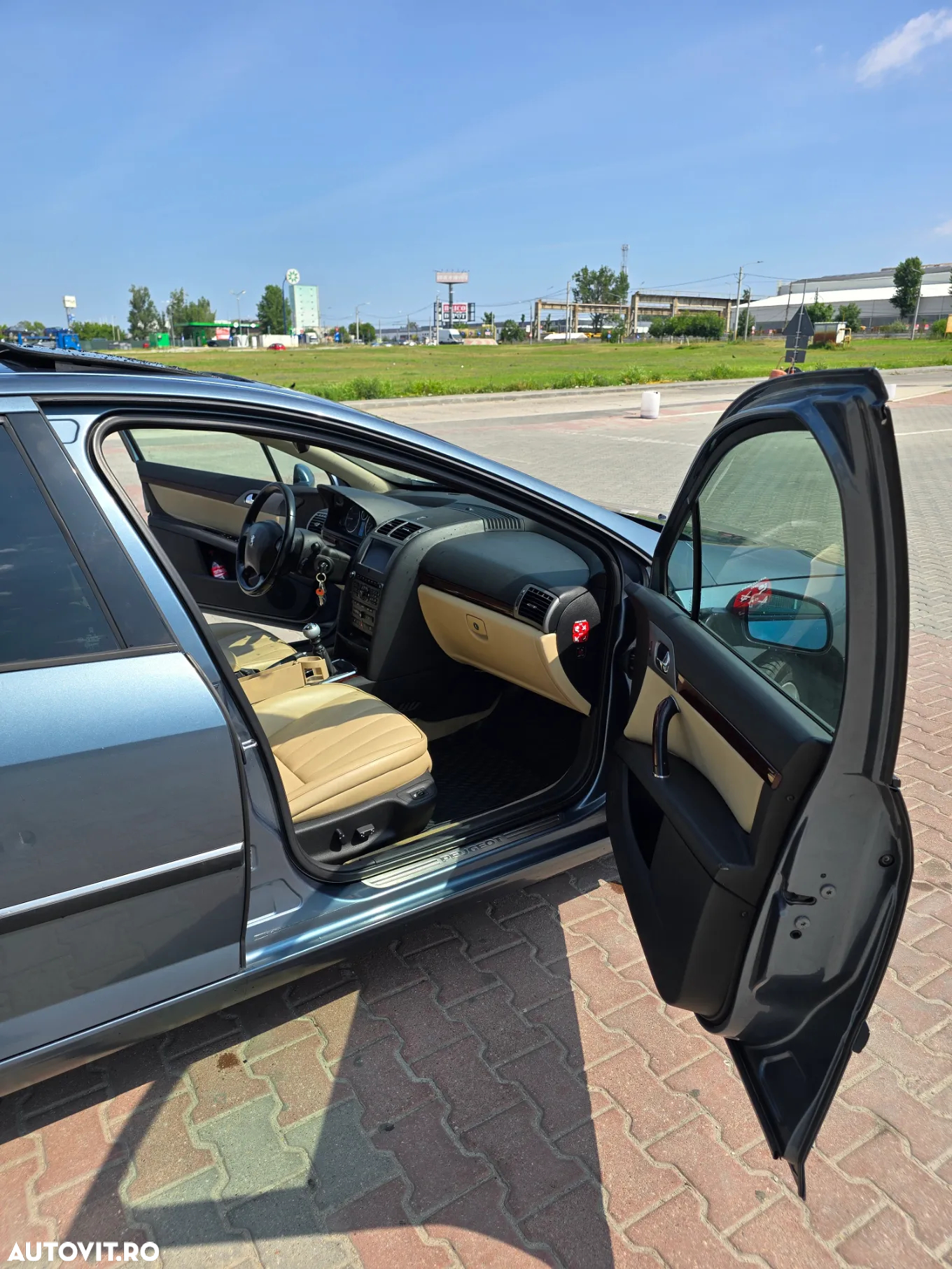 Peugeot 407 - 8