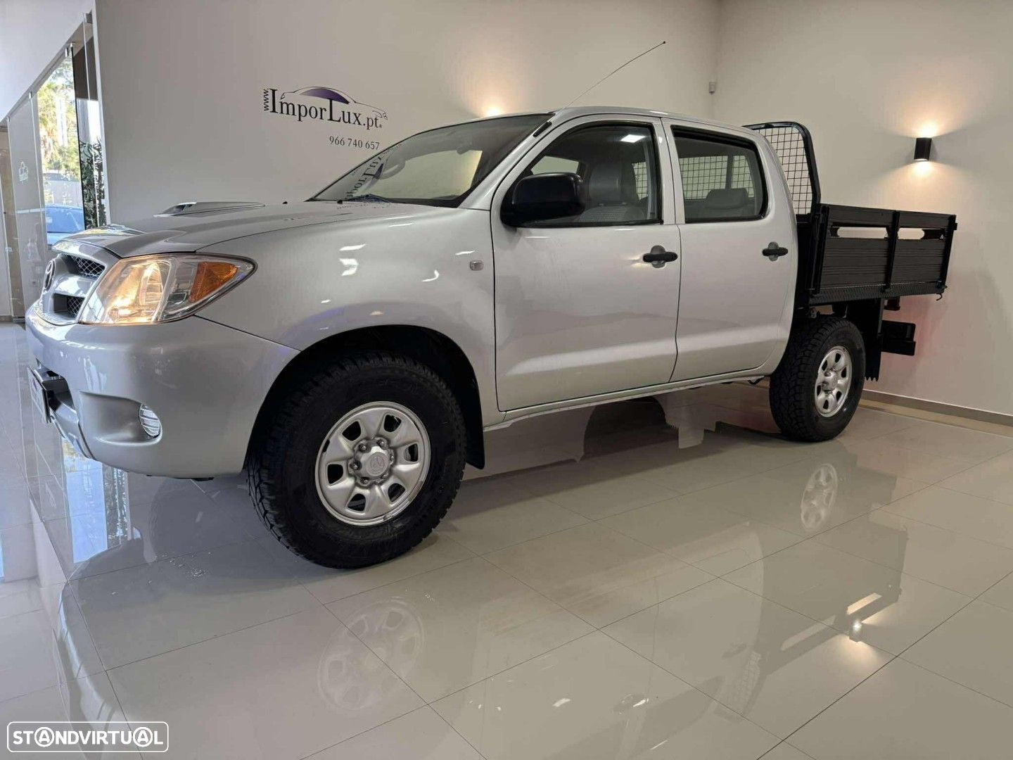 Toyota Hilux 2.5 D-4D CD - 1