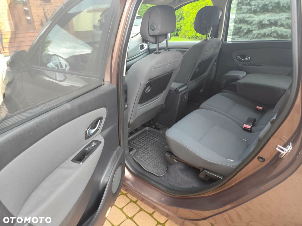 Renault Grand Scenic Gr 1.9 dCi Emotion - 6
