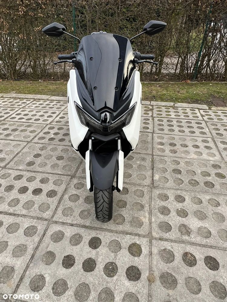 Yamaha NMAX - 2