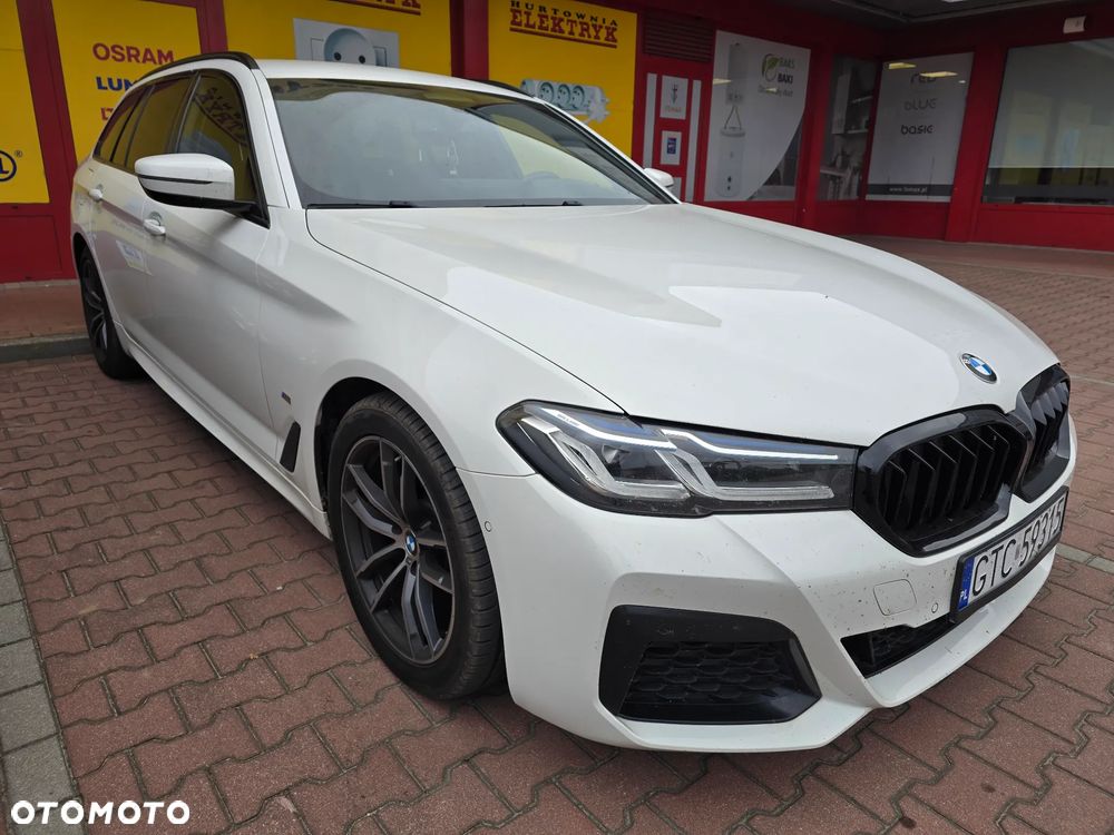 BMW Seria 5 520d Efficient Dynamics M Sport sport - 2