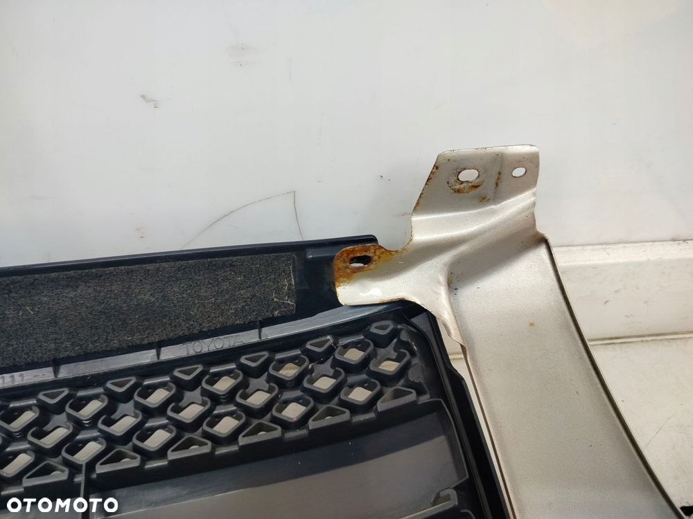 toyota rav4 ii 3d 00r- grill atrapa chłodnicy 4r4 - 10