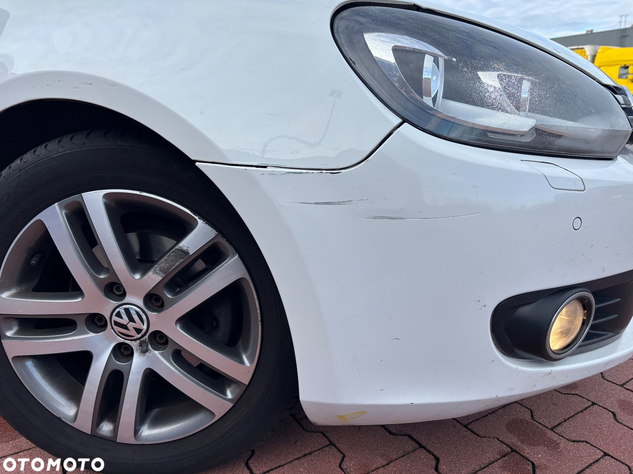 Volkswagen Golf 1.6 TDI DPF Highline - 7