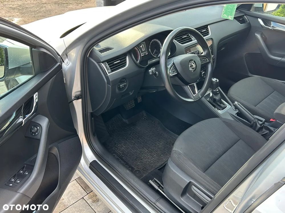 Skoda Octavia 1.8 TSI Style DSG - 14