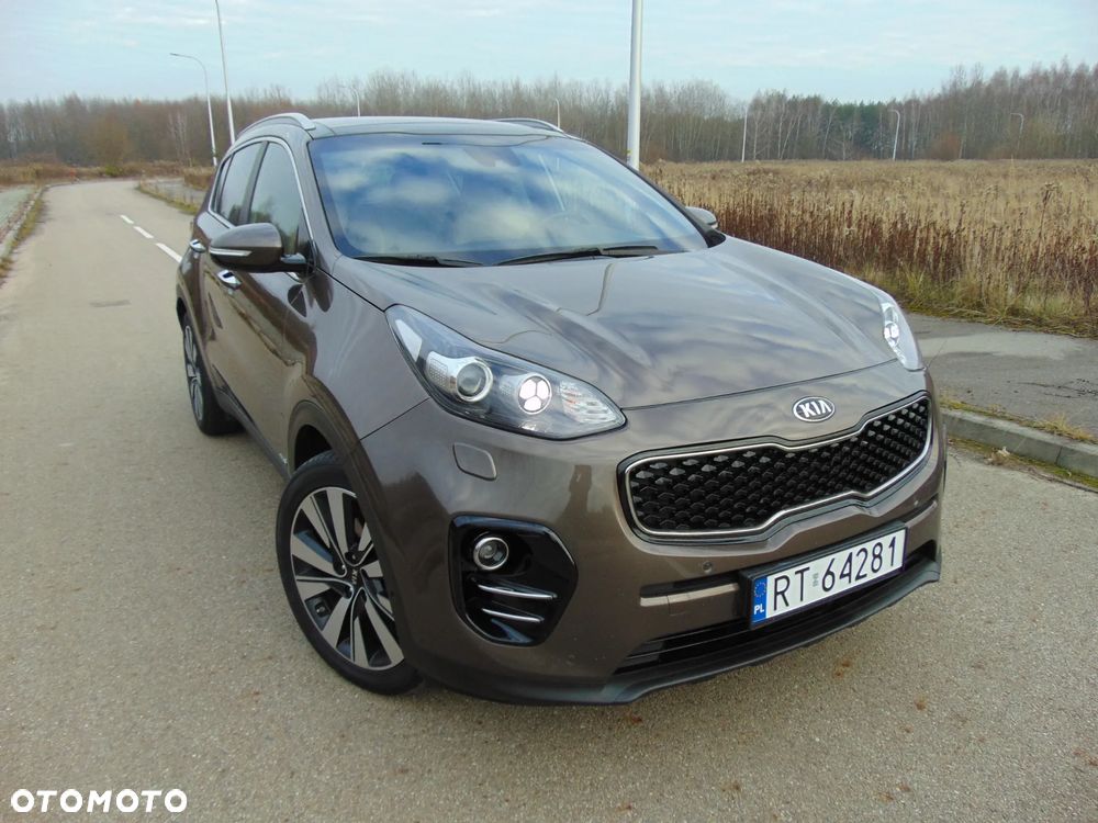Kia Sportage 2,0 CRDI AWD Platinum - 2